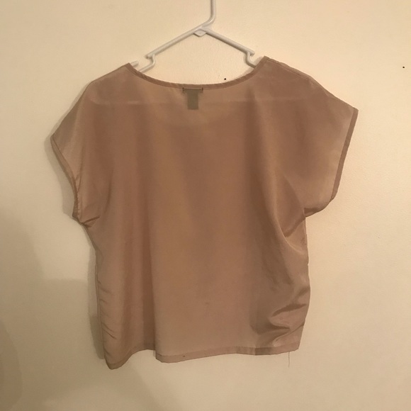 Tan blouse with see through flower pattern - Picture 2 of 2
